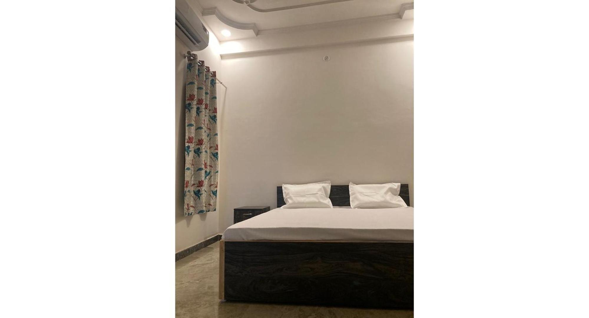 Srinivasan Villa Varanasi Bagian luar foto